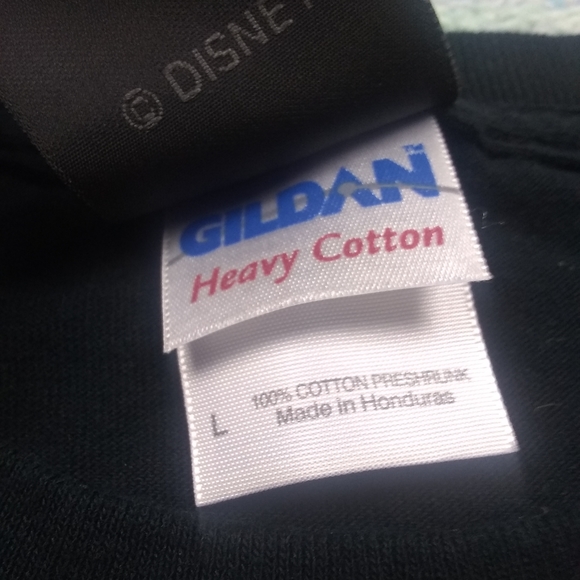 BAH  HUMBUG CHRISTMAS GRAPHIC TEE DISNEY BLACK TAG - Picture 6 of 6